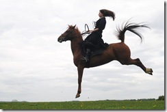 Paelle et Sophia exécute la cabriole 